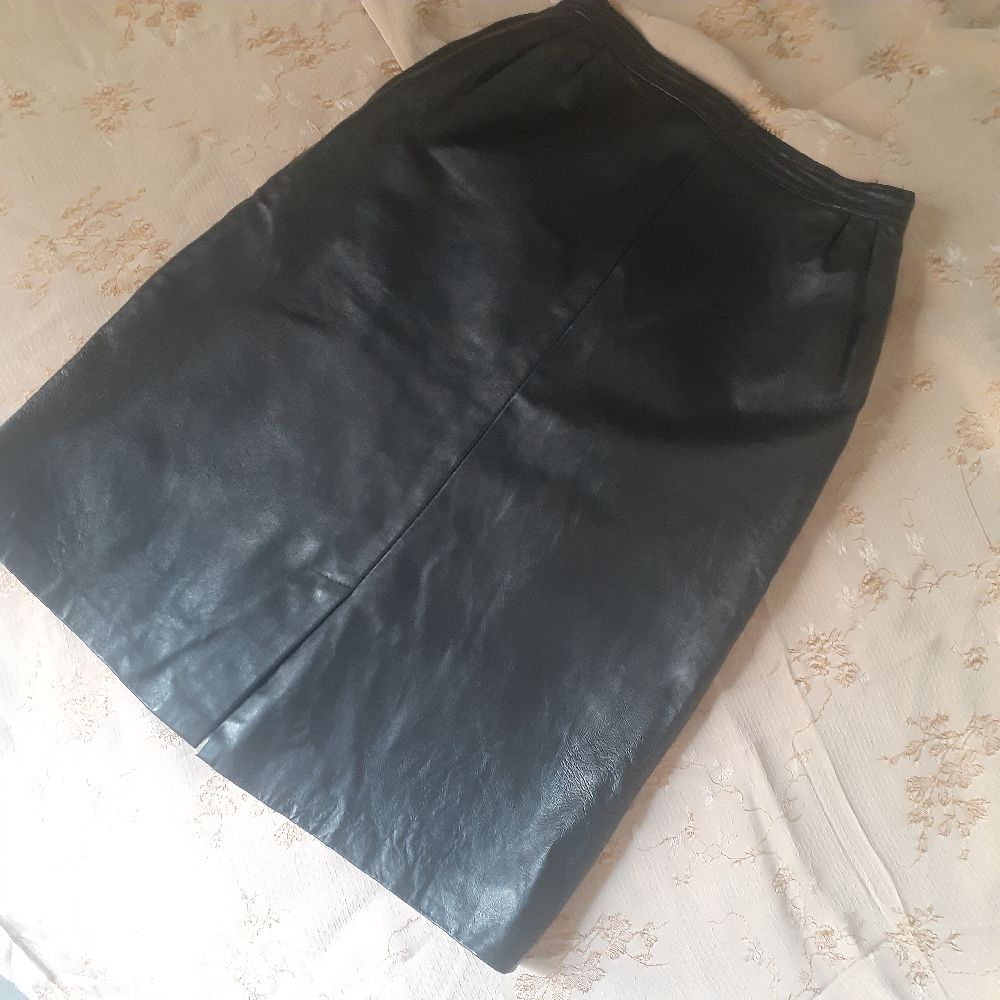 Jupe en cuir véritable 