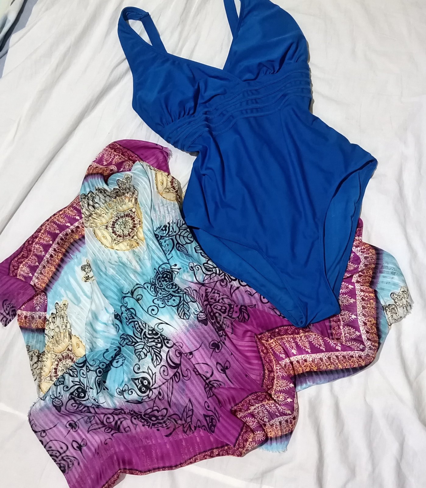 Maillot esmara  avec paréo 