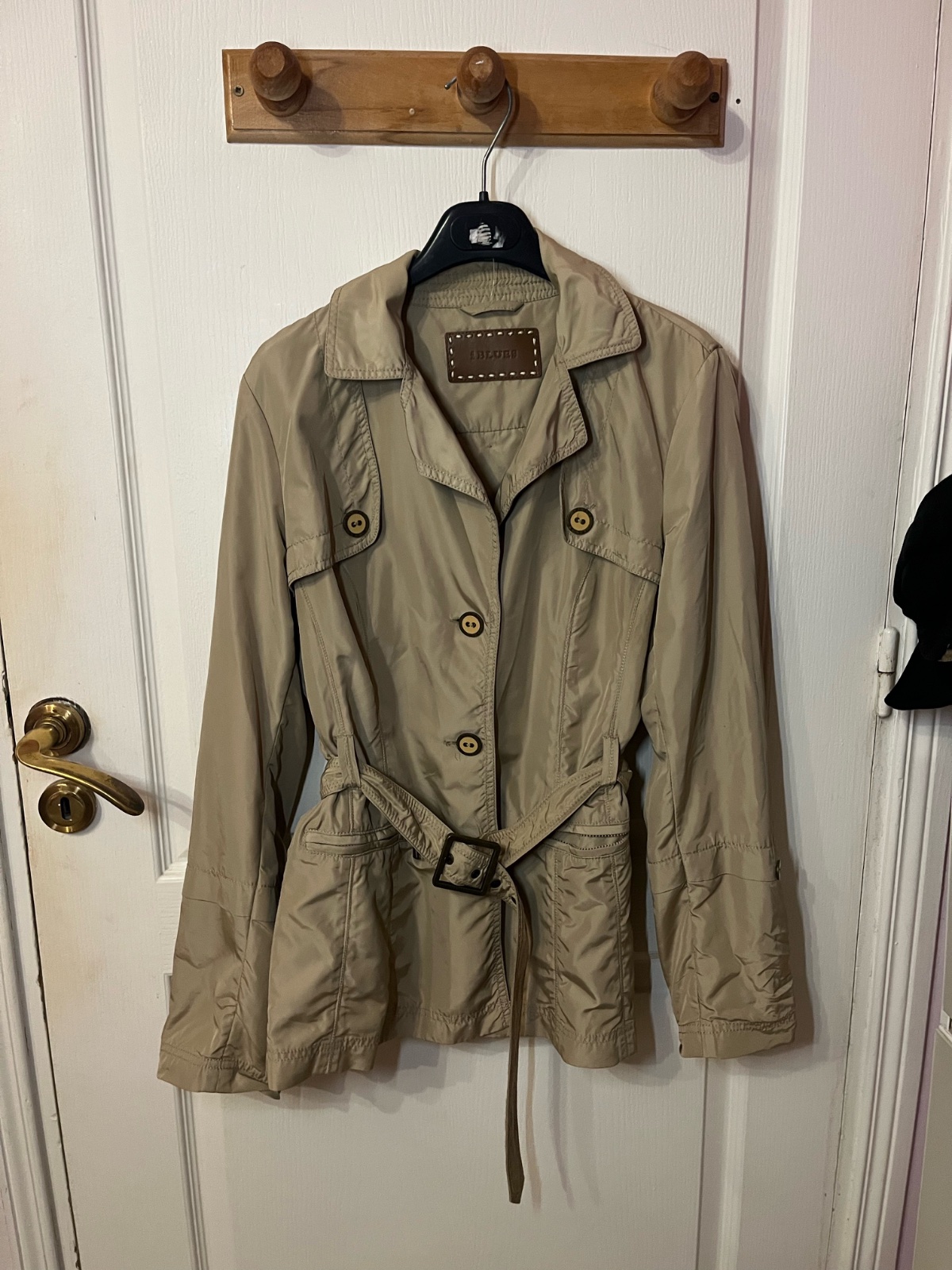 Veste style trench la marque Iblues