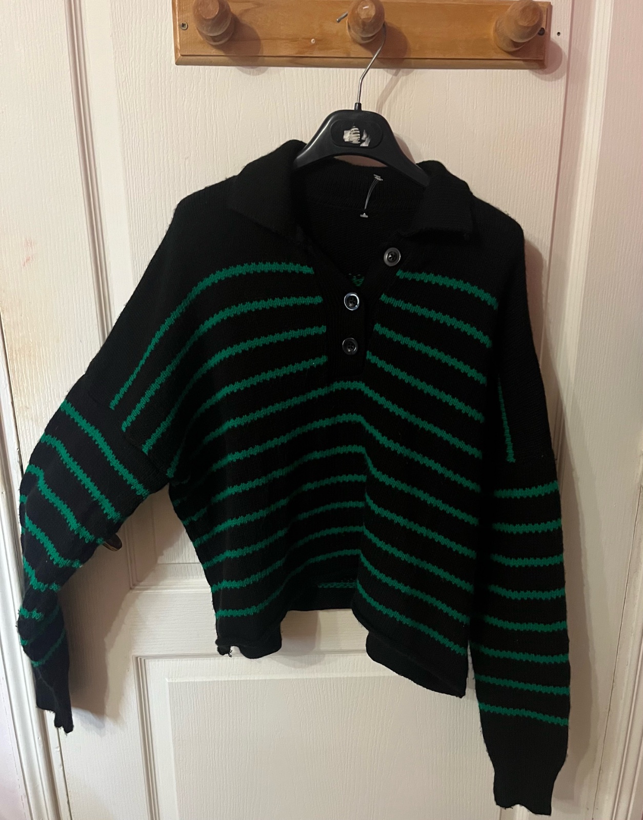 Pull taille standard ( S M L) jamais porté