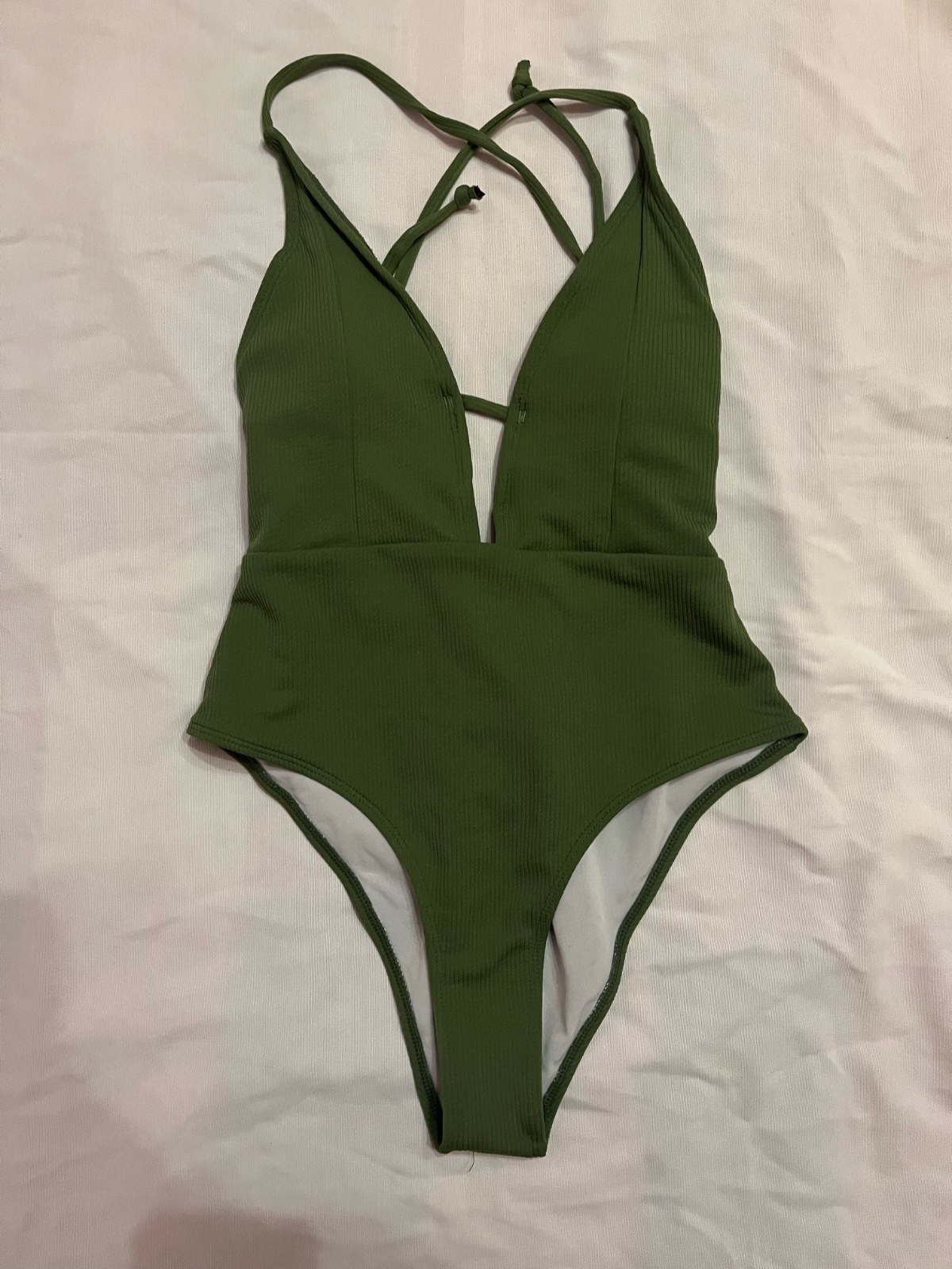 Maillot la marque Zaful taille S-M