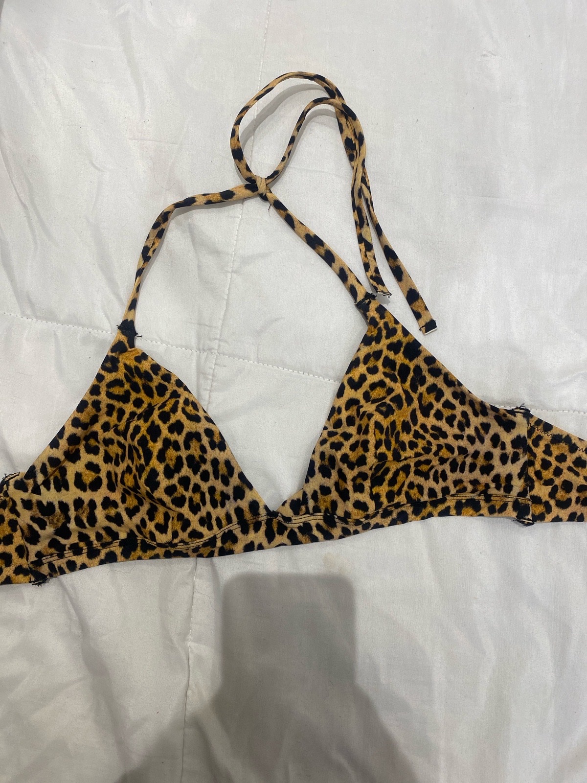 Haut maillot leopard de chez ETAM , sans eponge 