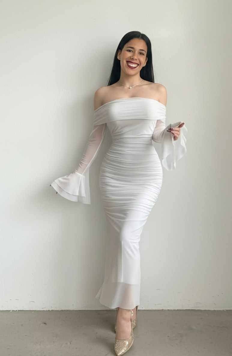 Robe blanche taille standard 70dt 