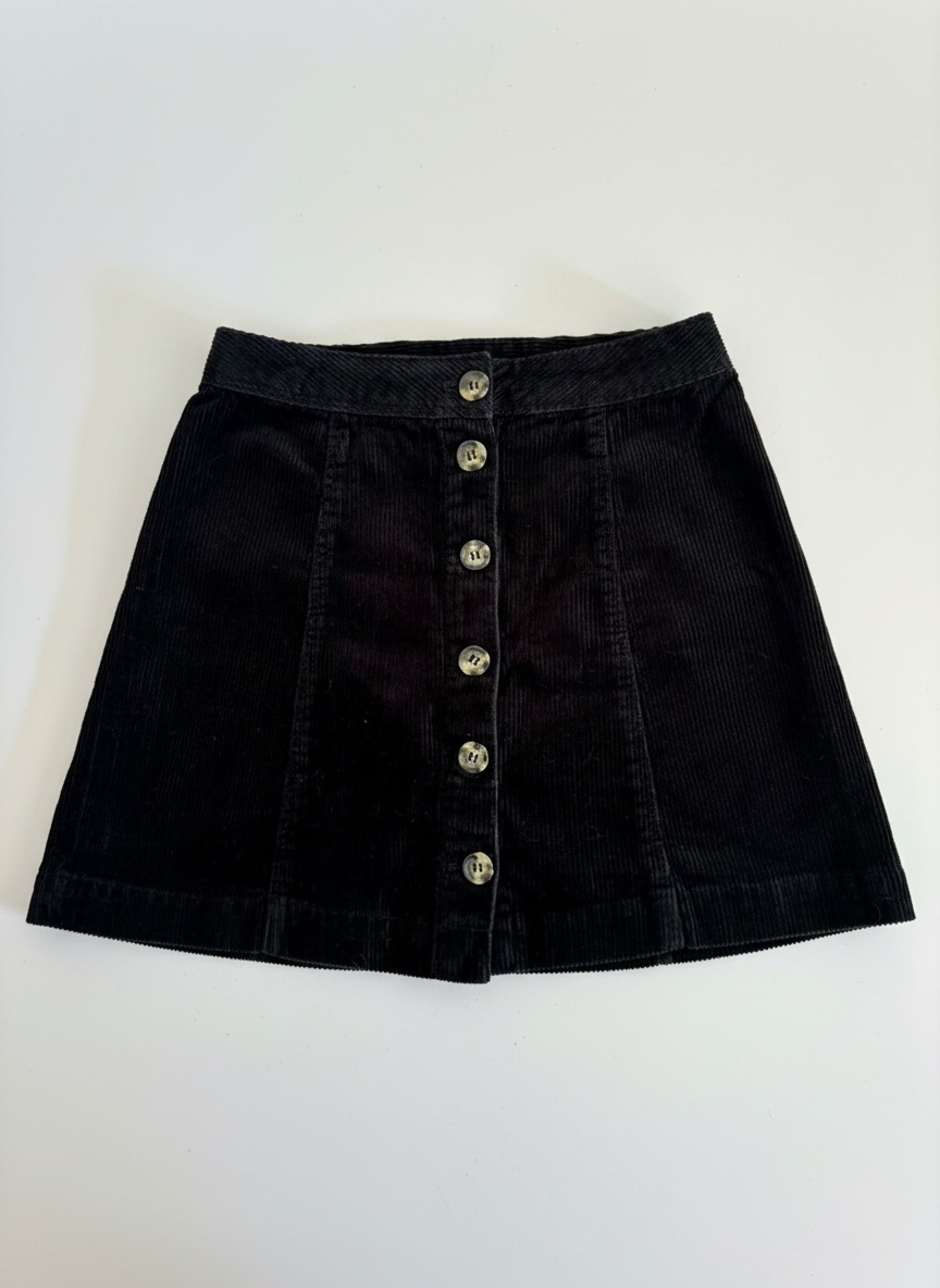Jupe noire taille 34 style vintage de la marque H&M