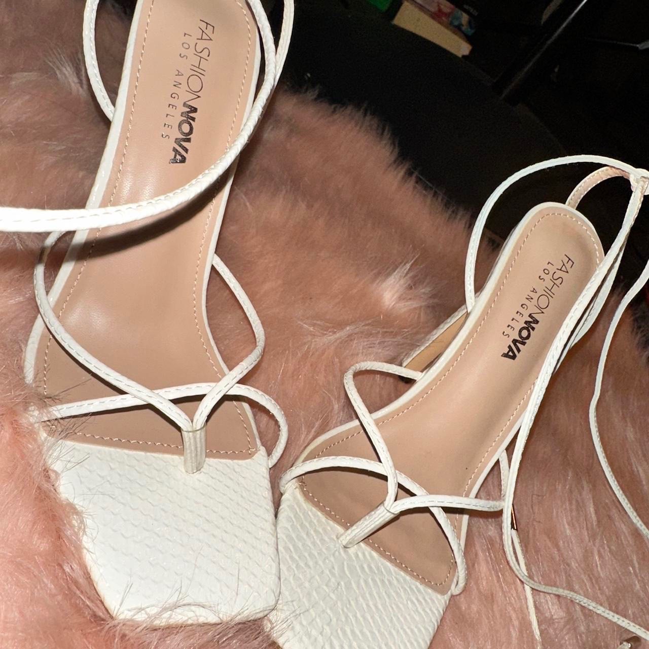 Talon en blanc