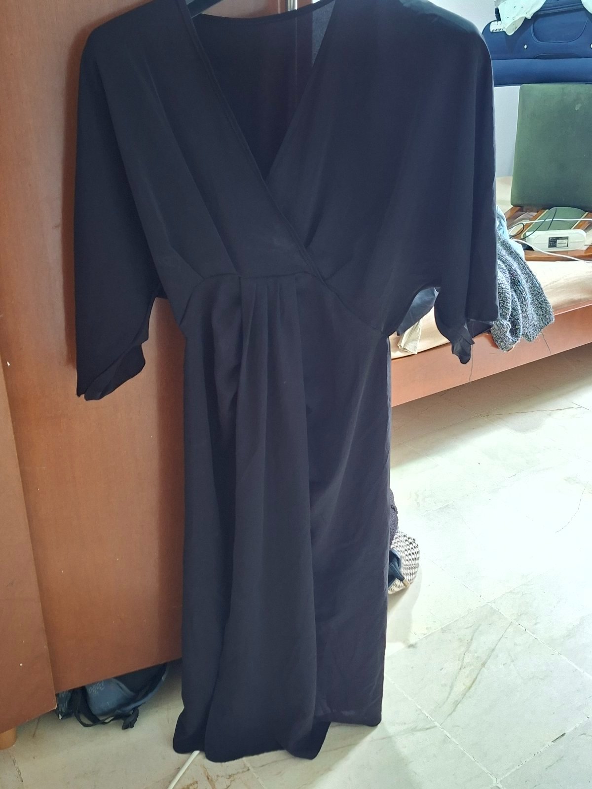 Robe noir strano ancienne collection