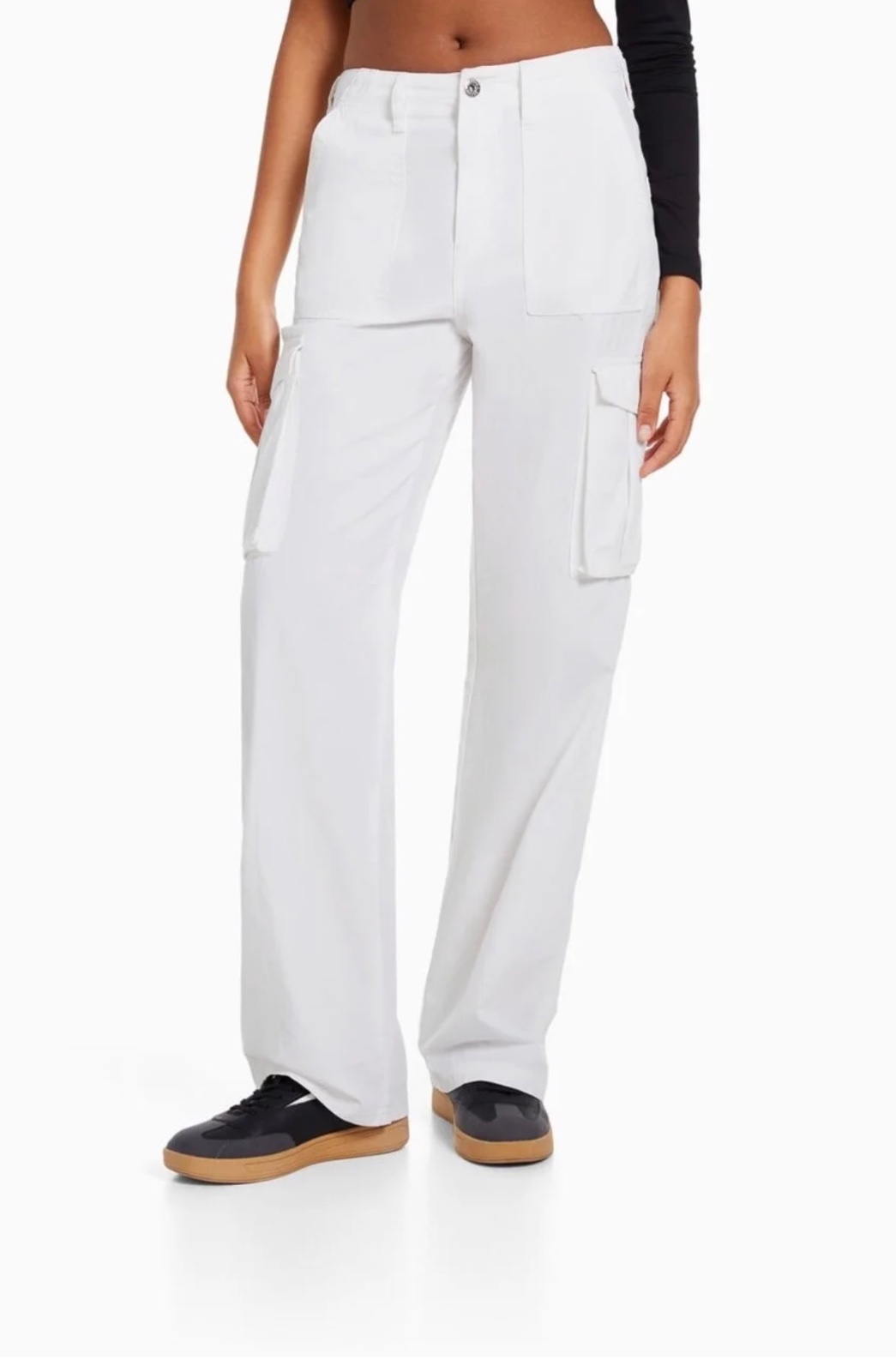 Cargo bershka blanc
