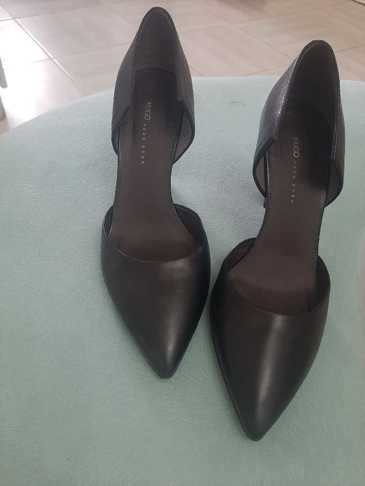 Escarpin Hugo Boss  noir 