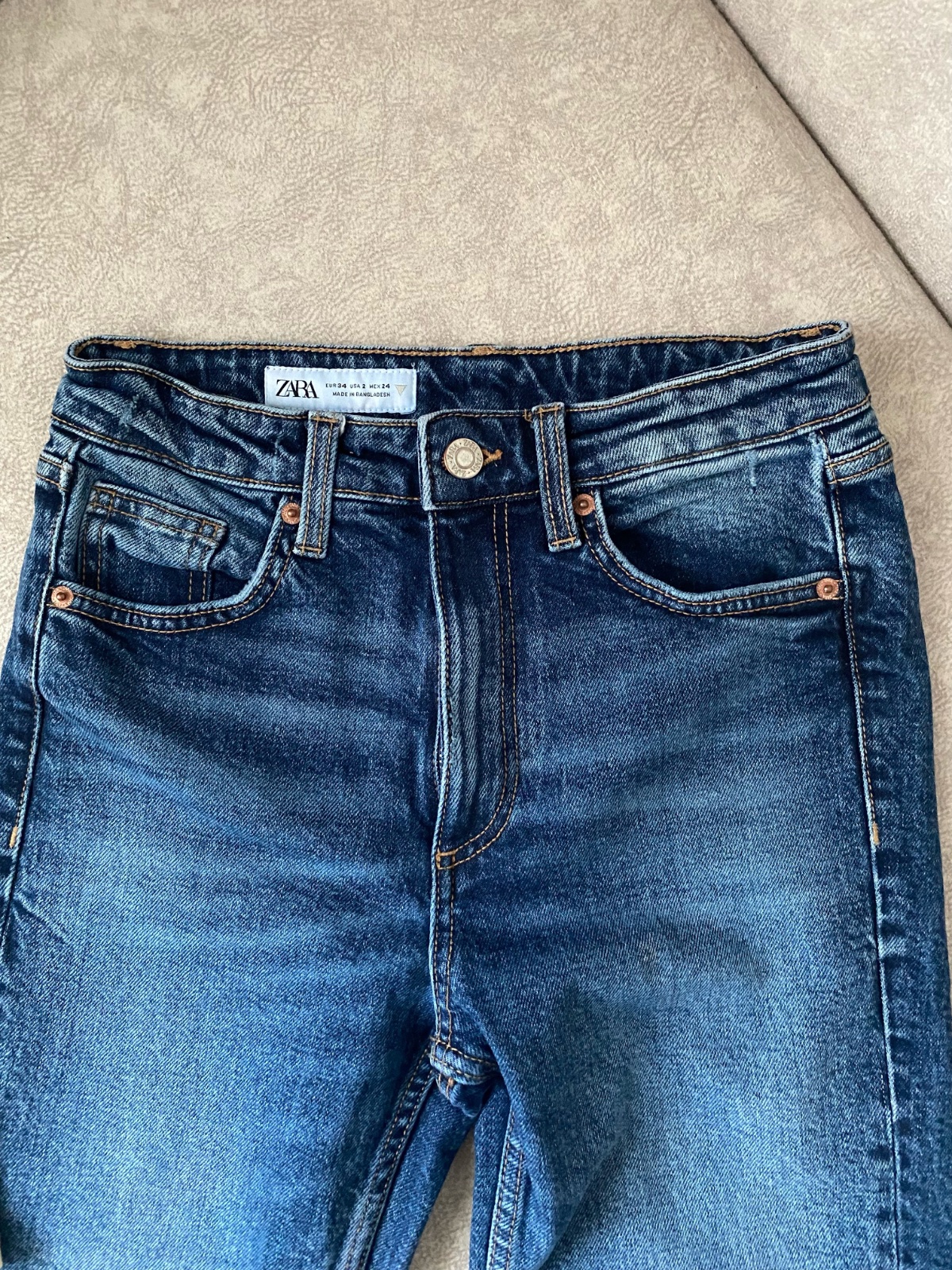 Pantalon jean Zara neuf taille 34