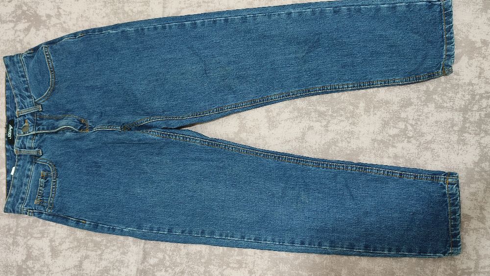 Pantalon djine jamais porté taille 36