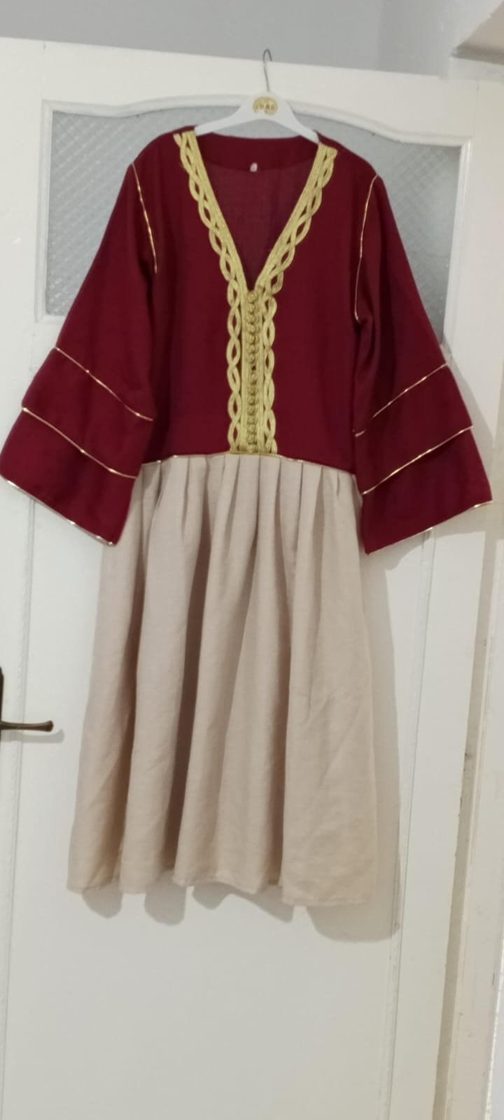 Robe bordou et beje