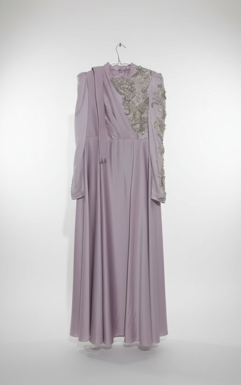 Robe soirée habillée une seule fois 