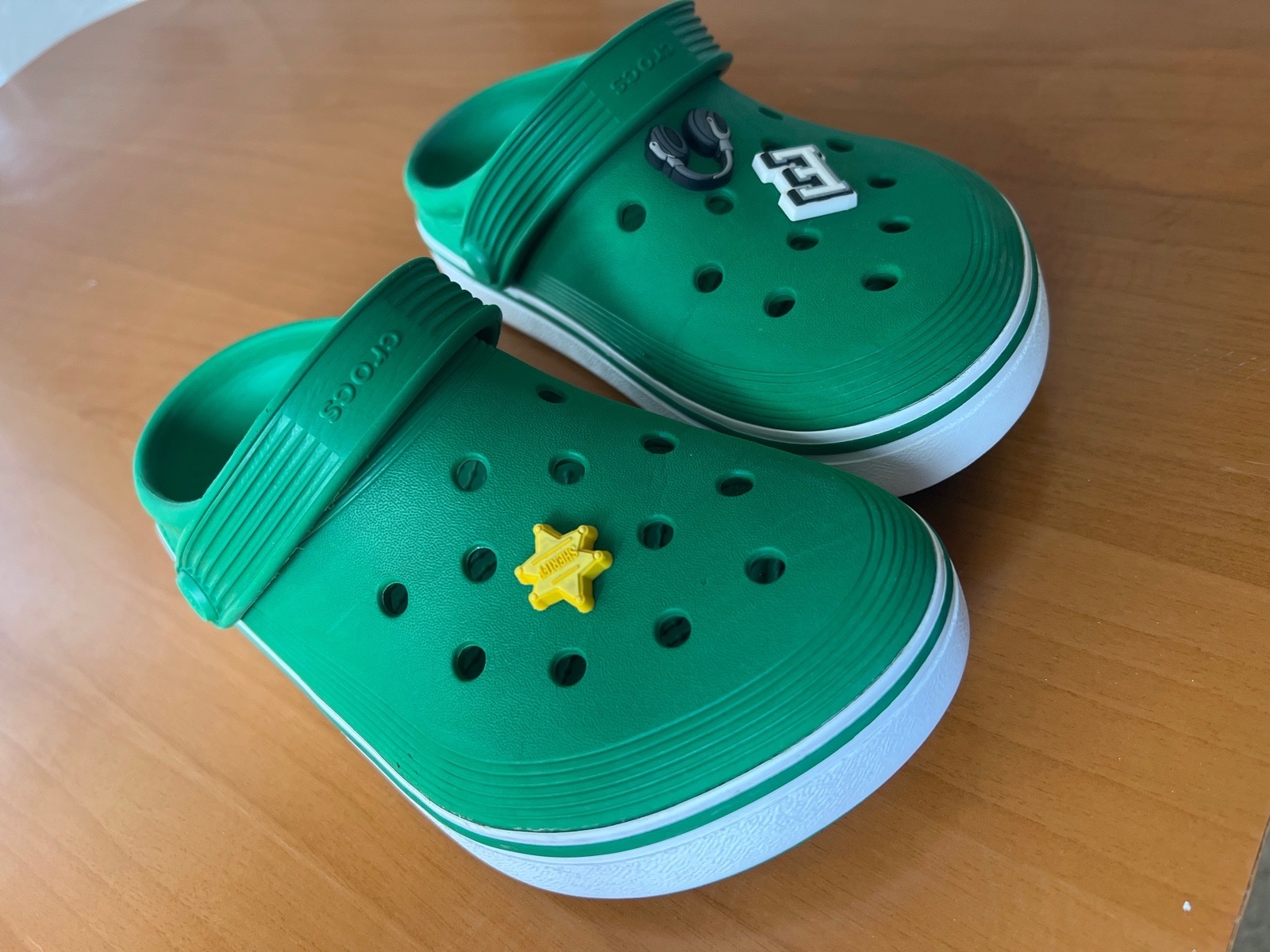 Crocs 