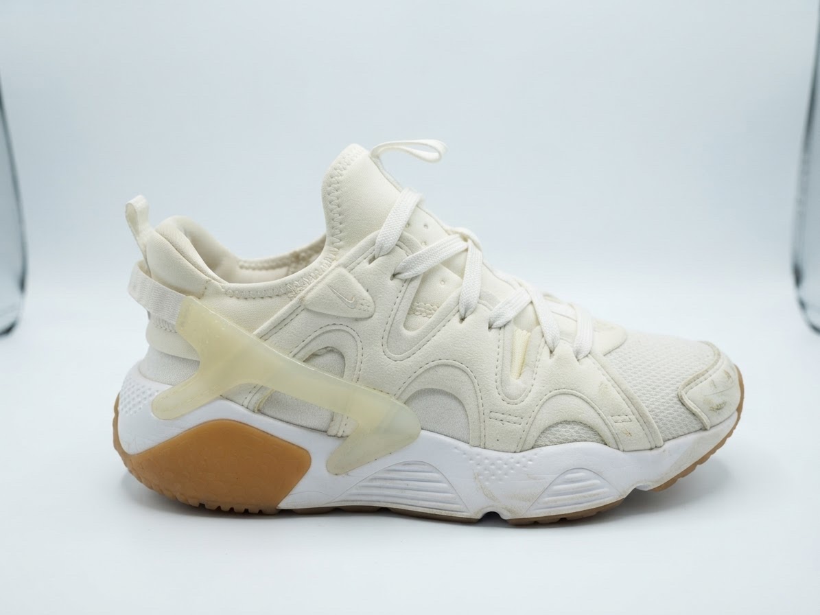 Basket nike air huarache craft 