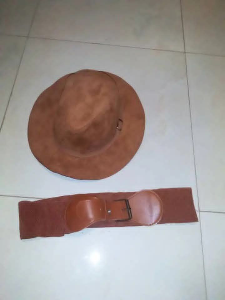 Chapeau et ceinture 