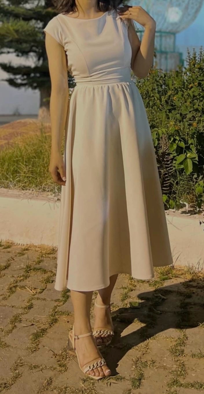 Robe beige 