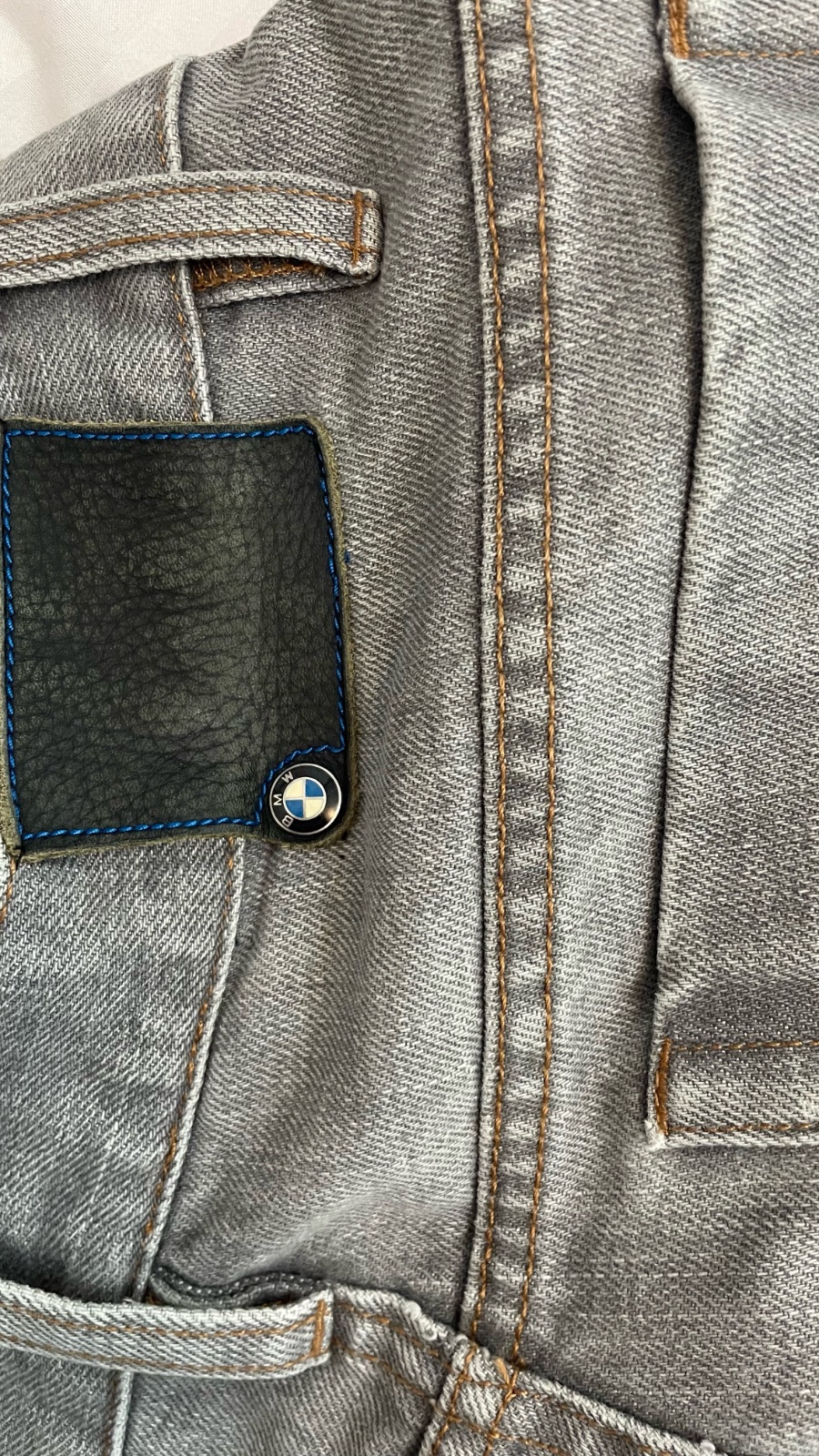 Jean BMW
