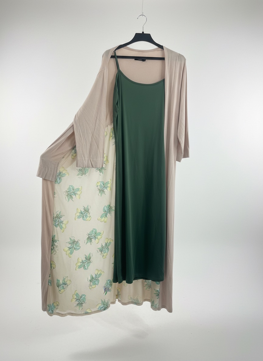 Robe avec sans cominou en beige et vert