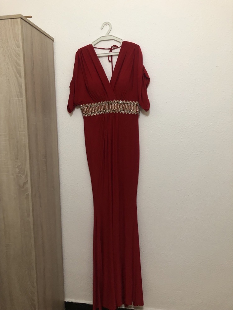 robe soiree rouge grand taille avec strasse