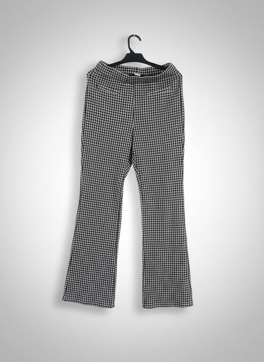 Pantalon noire et blanc