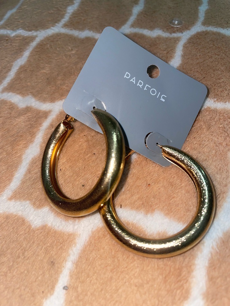 des boucles doreille doree ronds