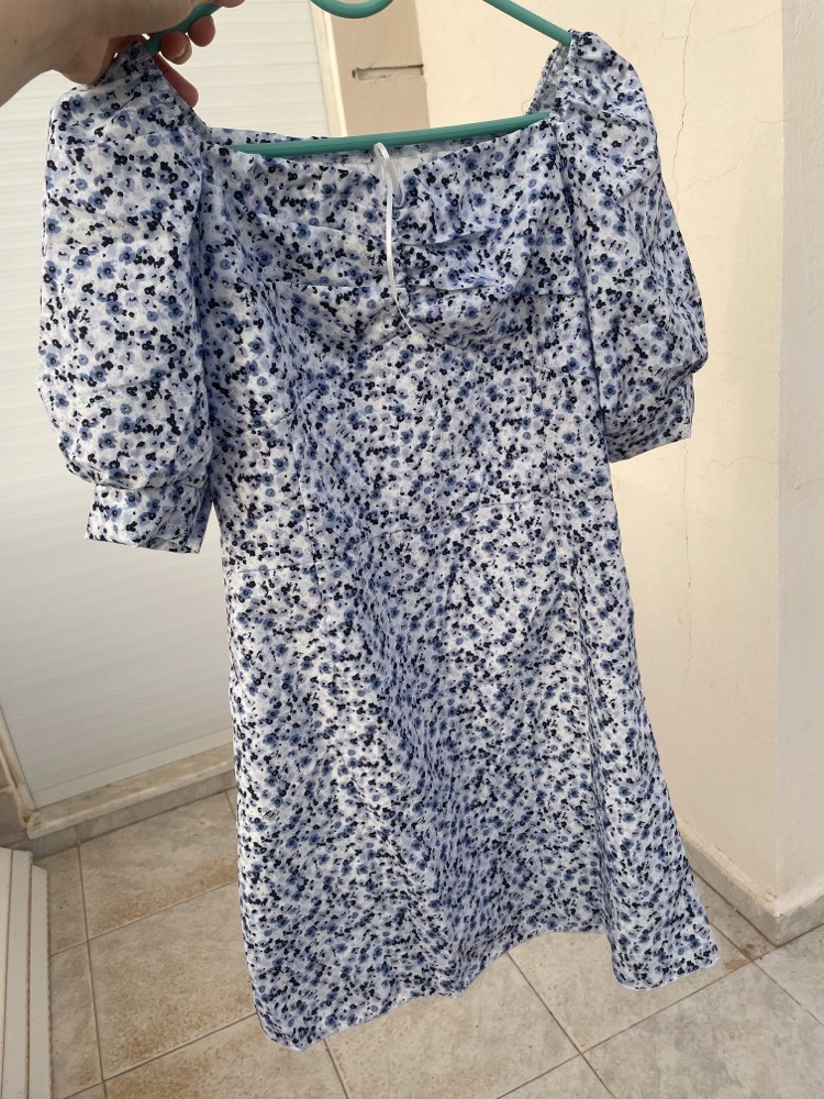 robe blue