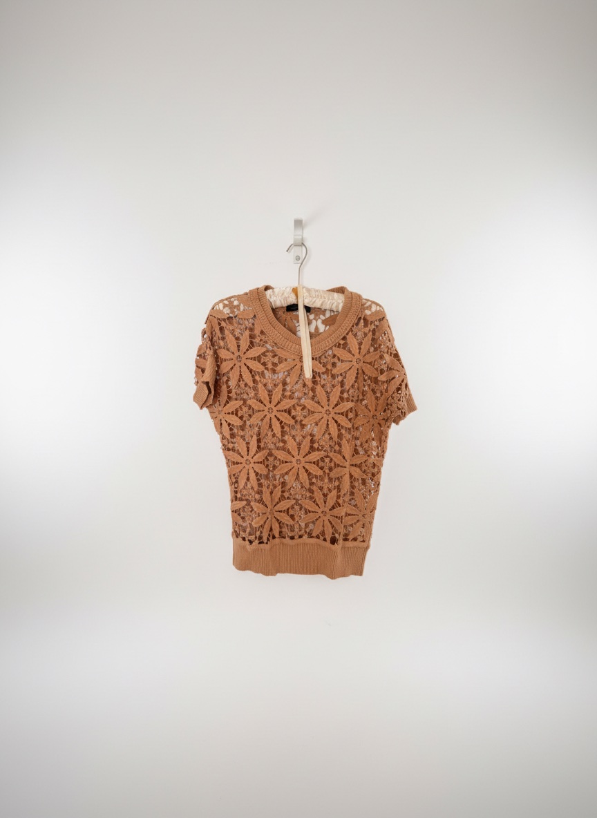 Pull effet guepure