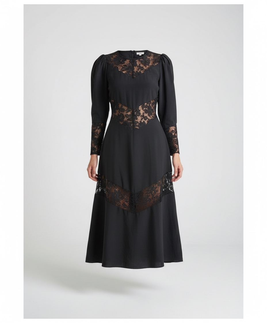Robe effet satiné avec dentelles