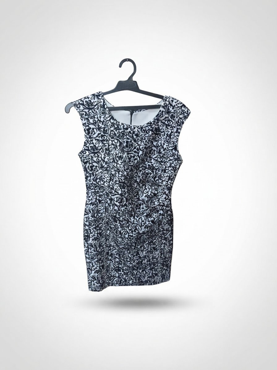 Robe  noir et blanc 
