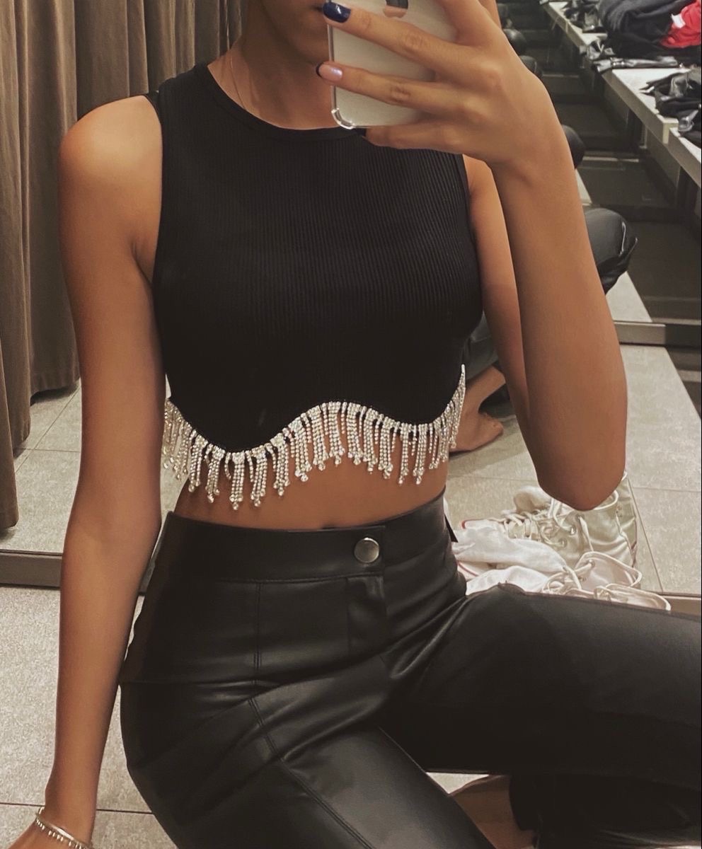 Pull noir