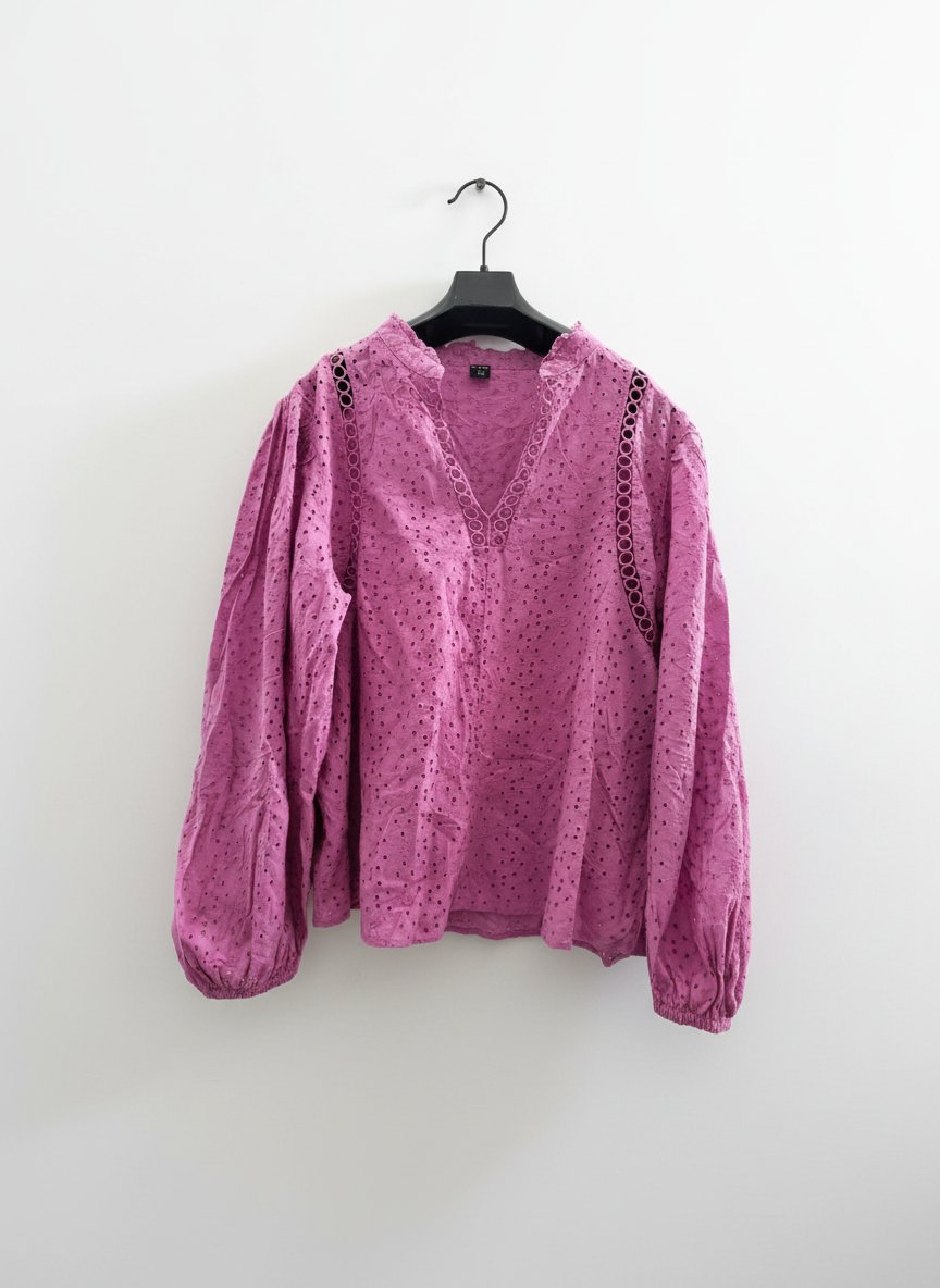 Chemise