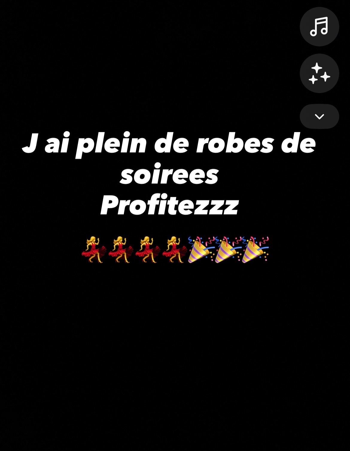J ai pleins de robes de soirees profitez