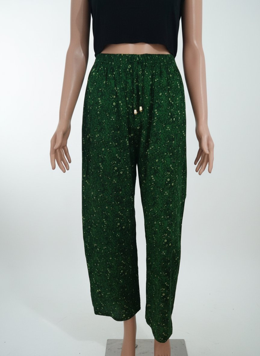 Pantalon Vert fleurie , état neuf