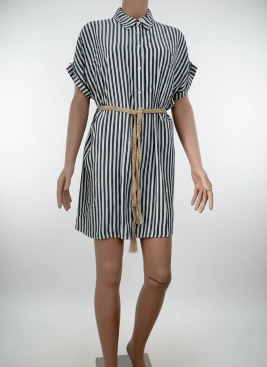 Robe chemise rayee bleu et blanc avec ceinture , Forever , état neuf