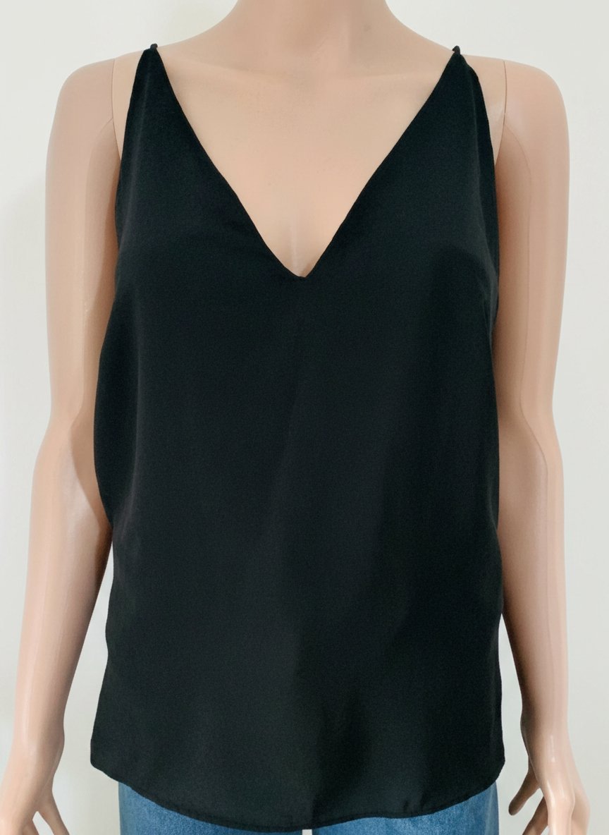 T-shirt noir X femme , état neuf