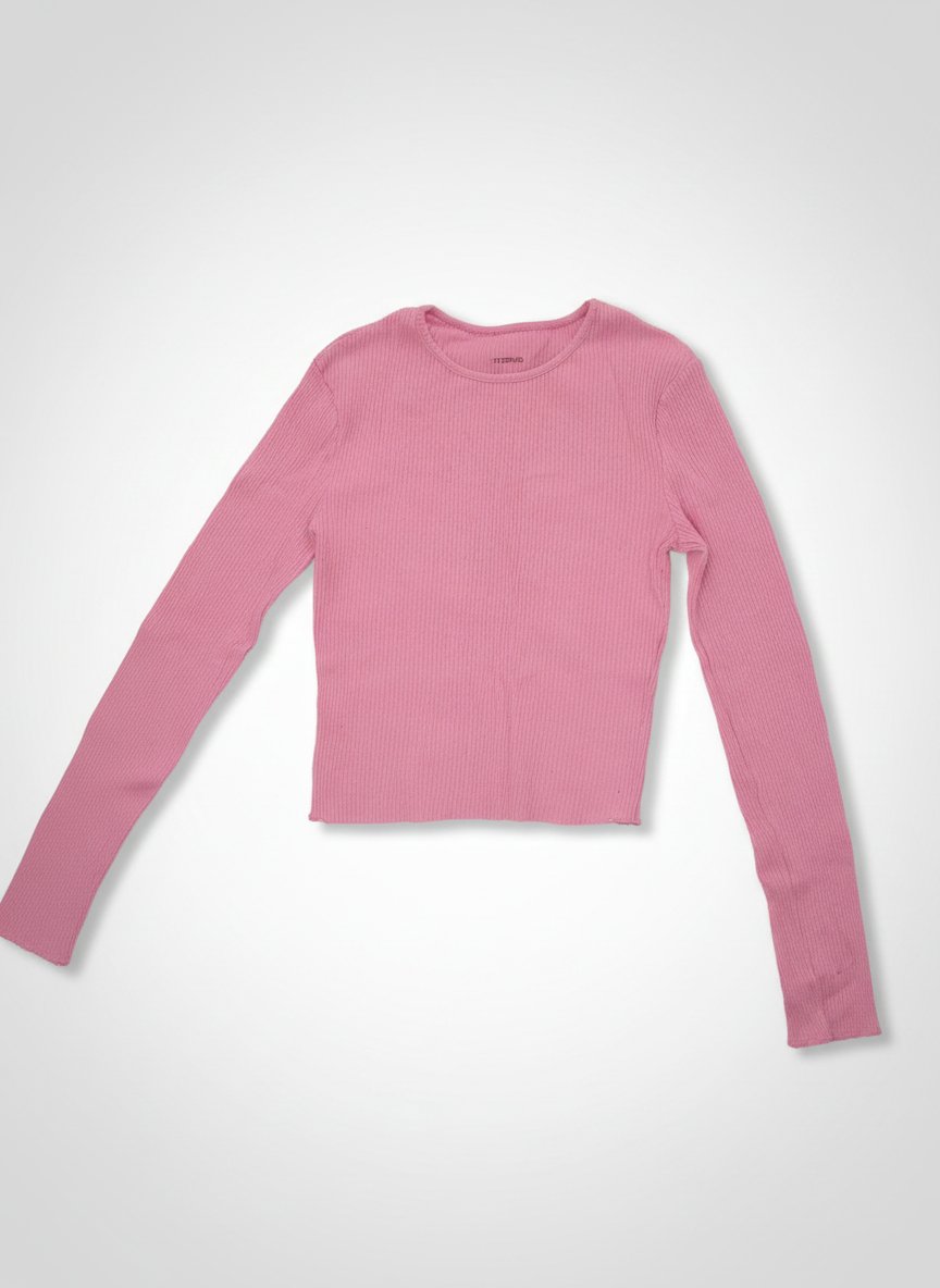 Un pull rose 