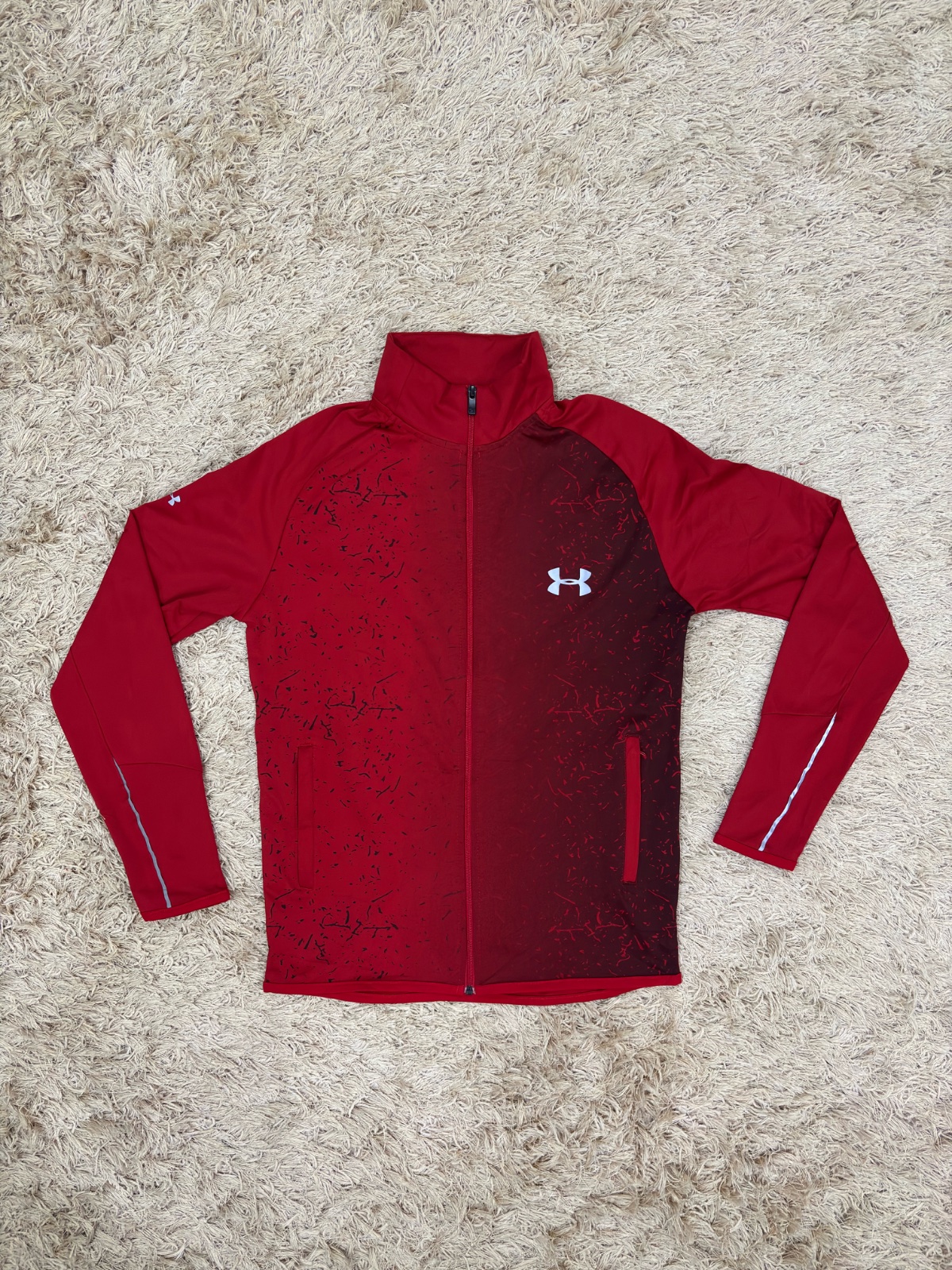 JACKET ZIP UNDER ARMOR RED ❤️🖤  Authentic✅