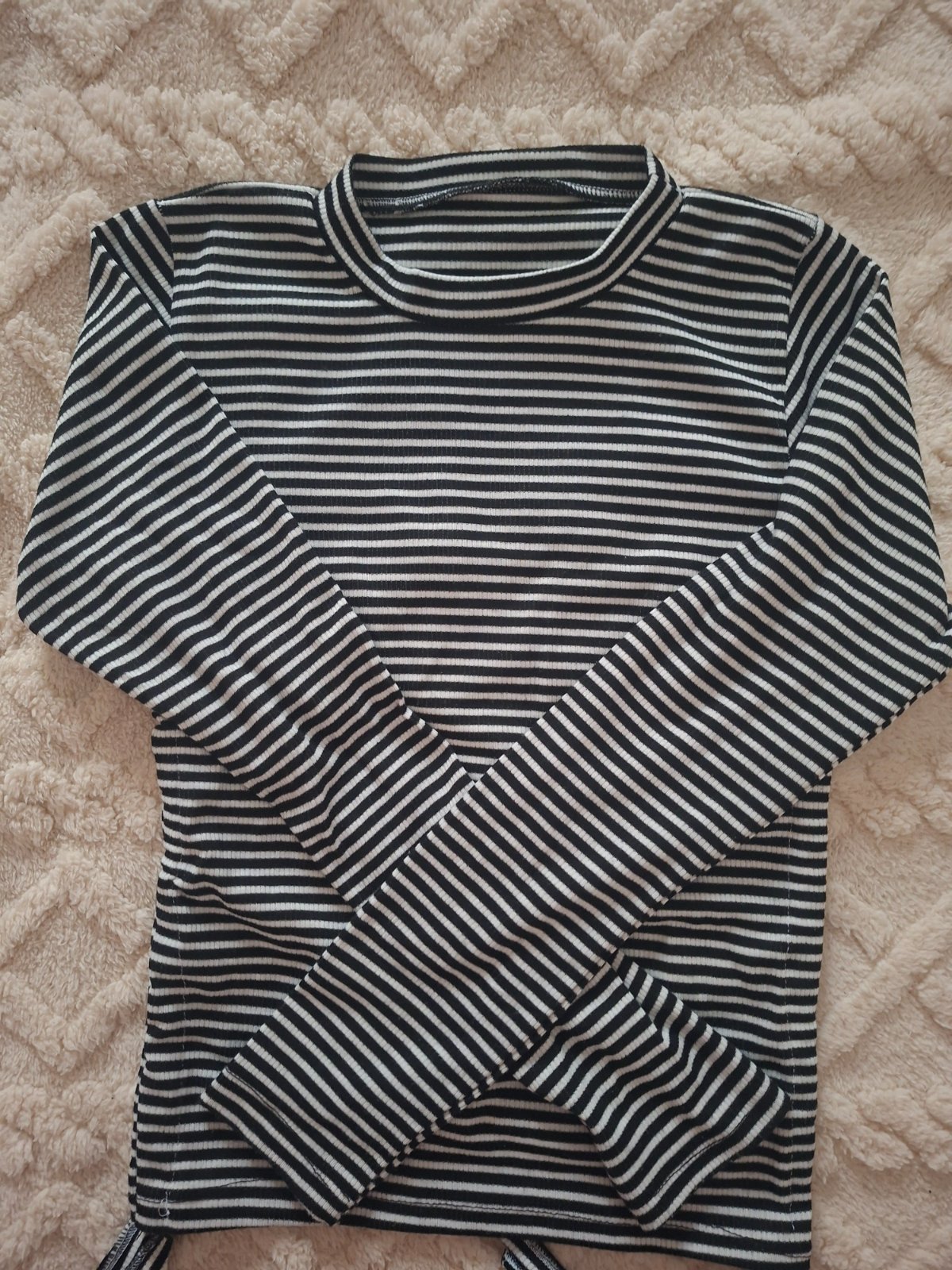 Pull basic noir et blanc 