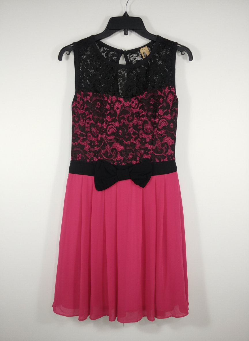 Robe guipure 