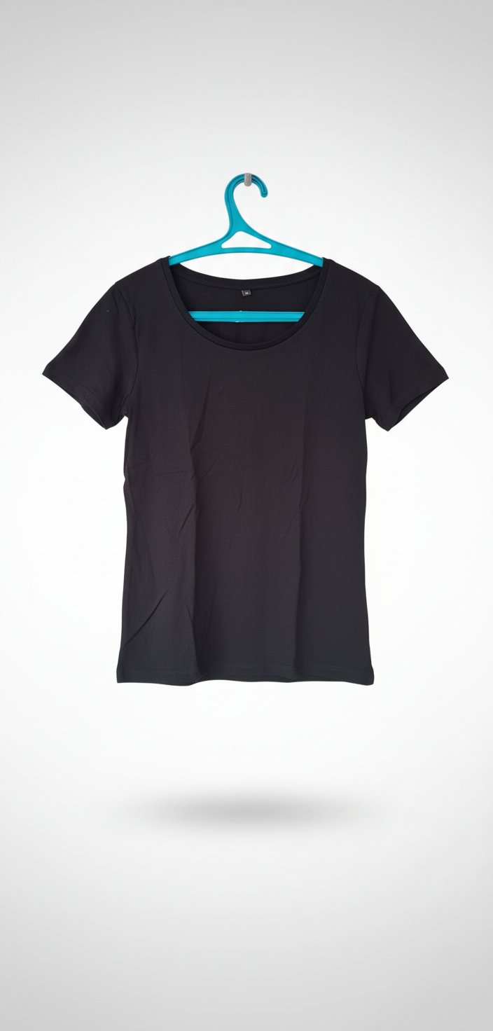 Pull noir basique neuuf yeeeser hlow