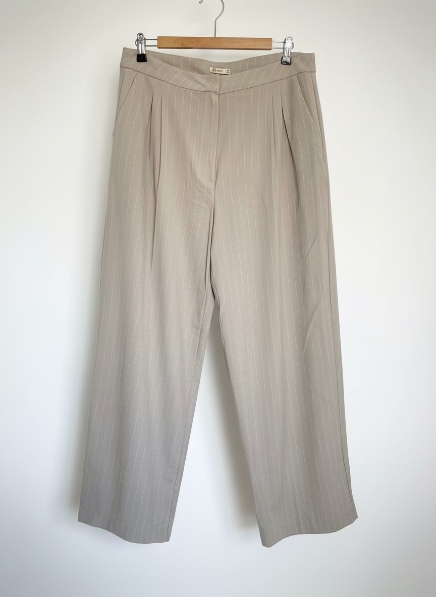 Pantalon HA neuf taille 40 fort