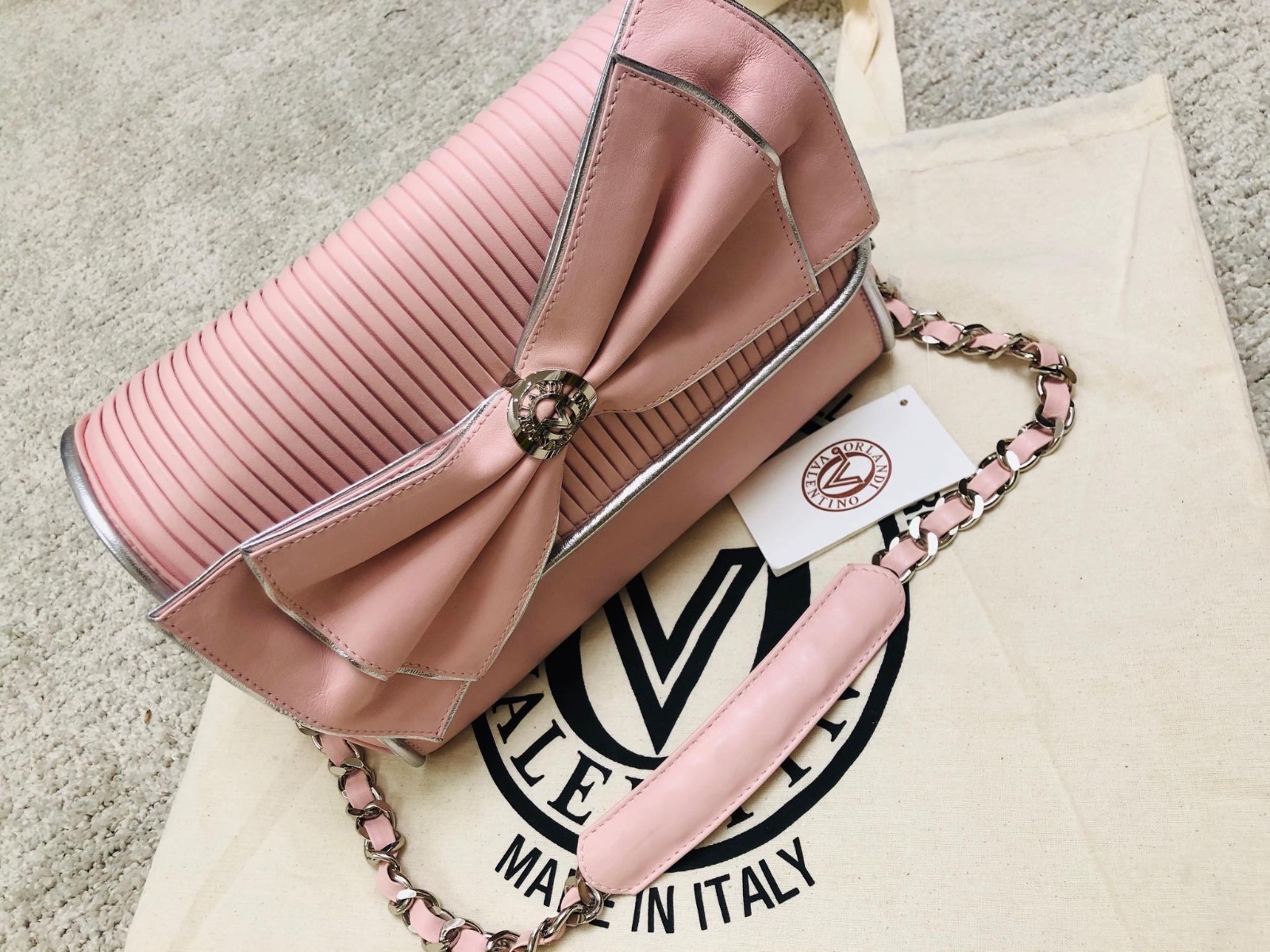 ✨ Sac élégant Valentino – Made in Italy ✨