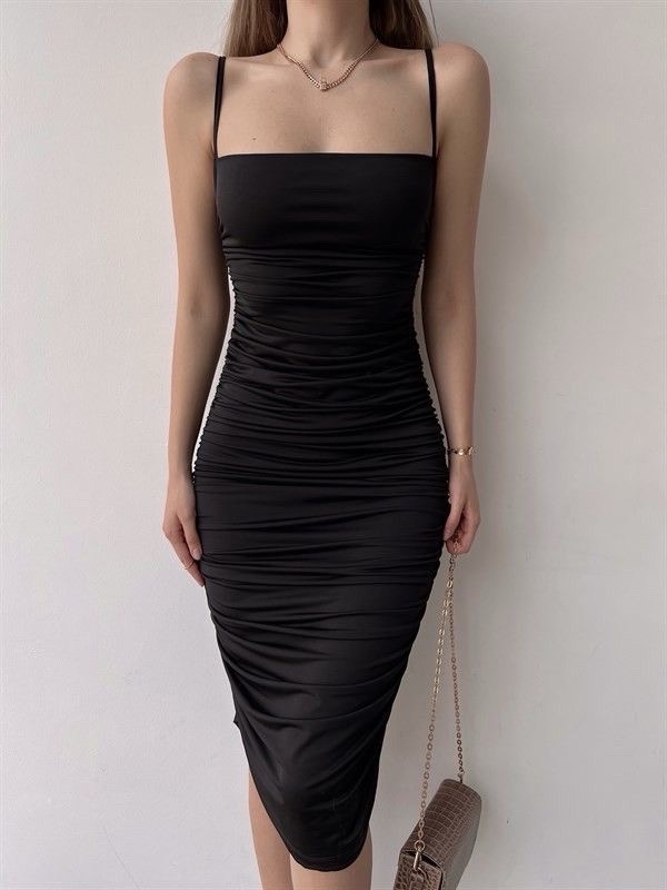 Robe noire soiree