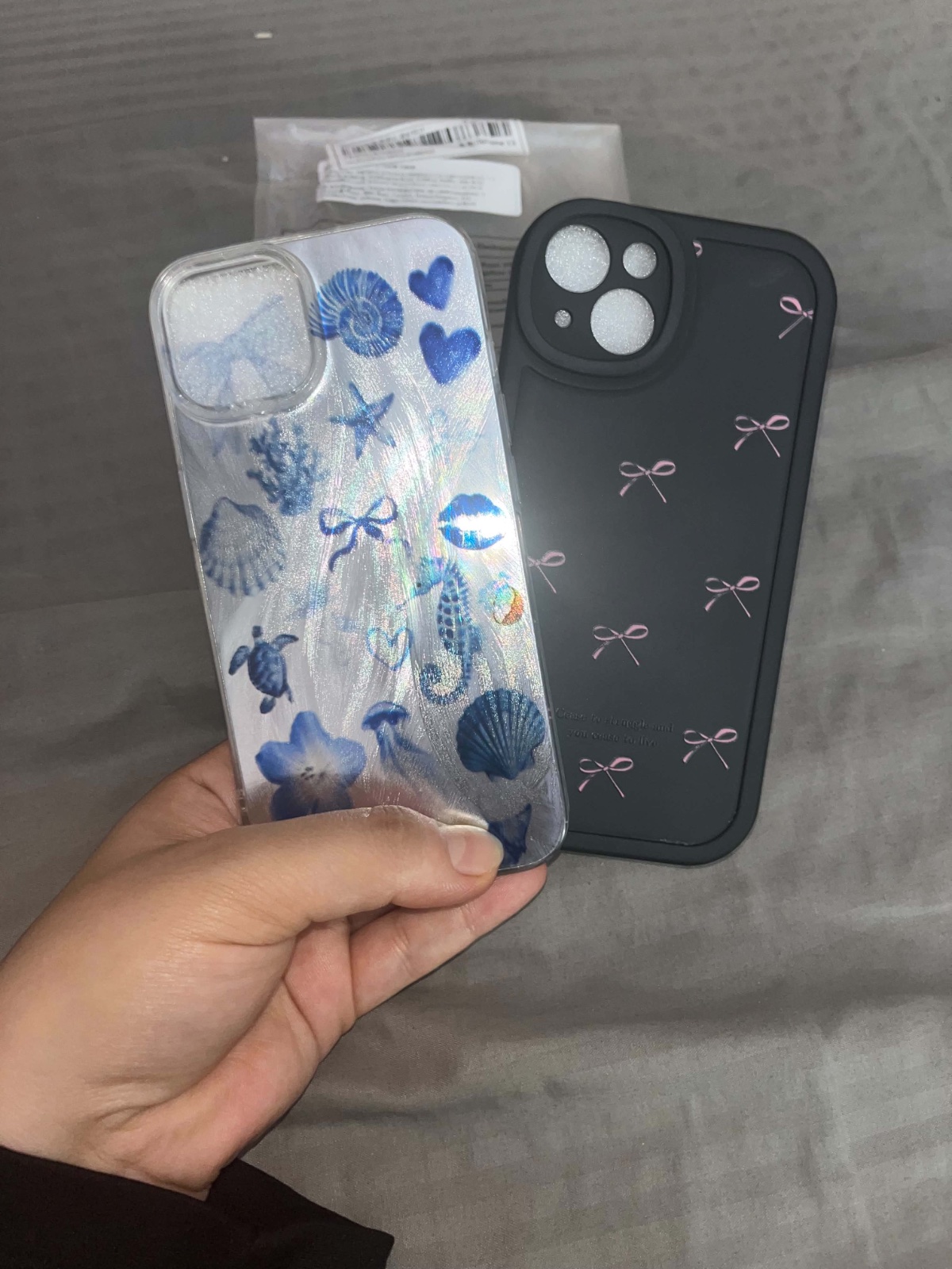 Lot de 2 coques iphones 13 