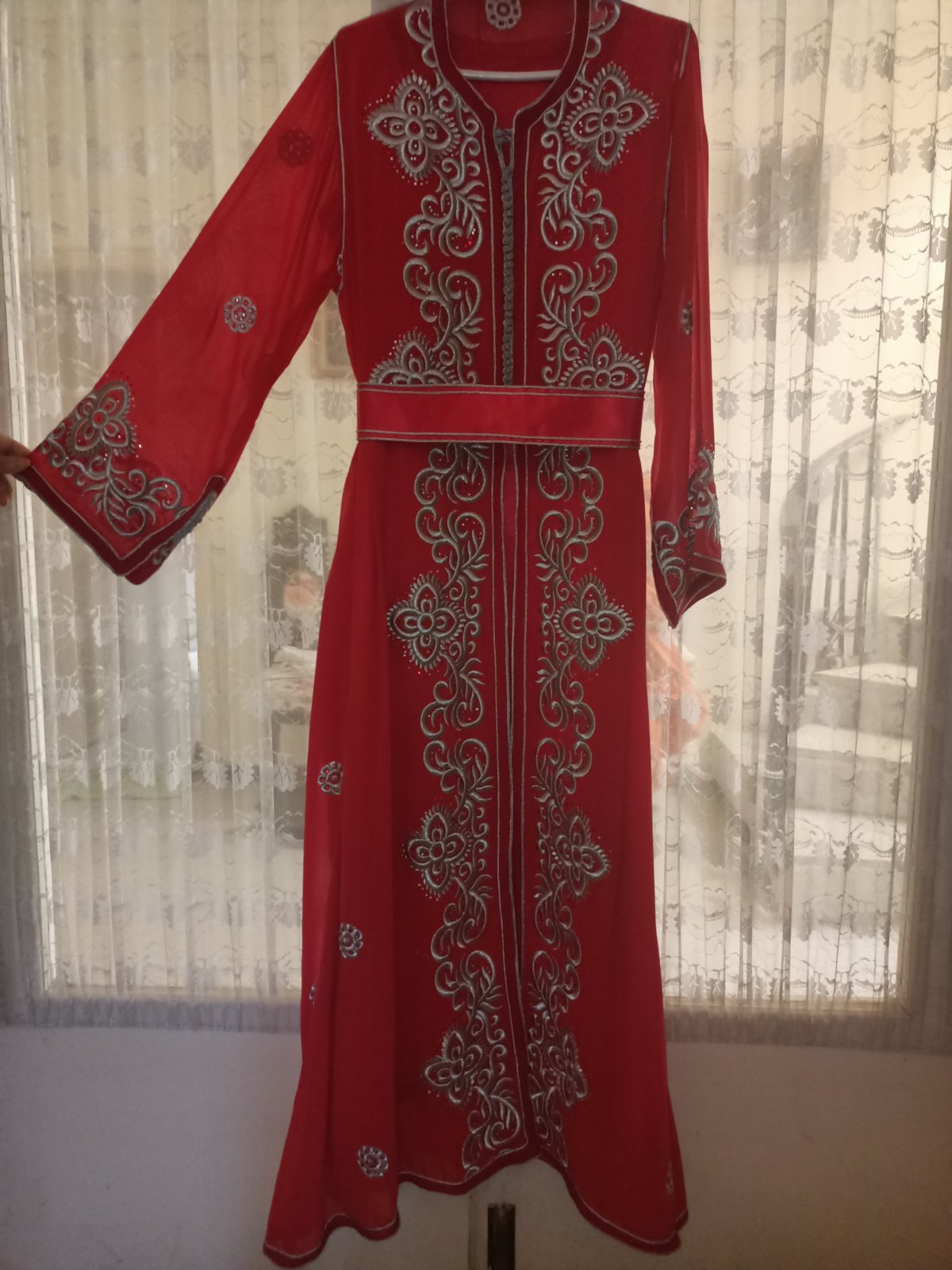 Caftan marocain brodé 
