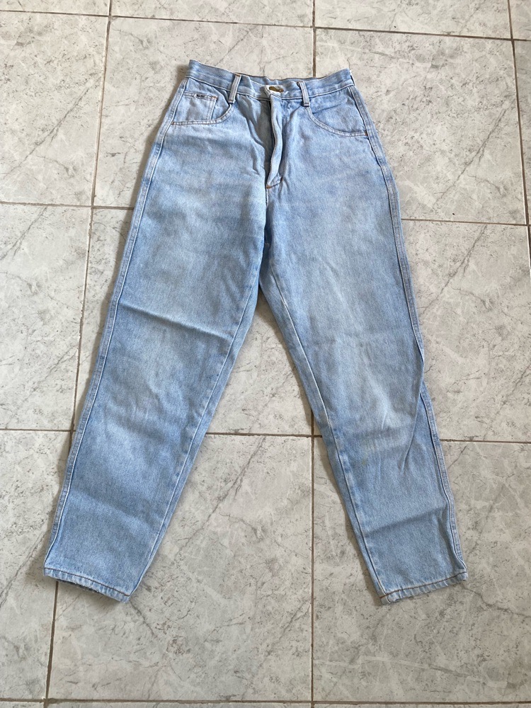 Jean
