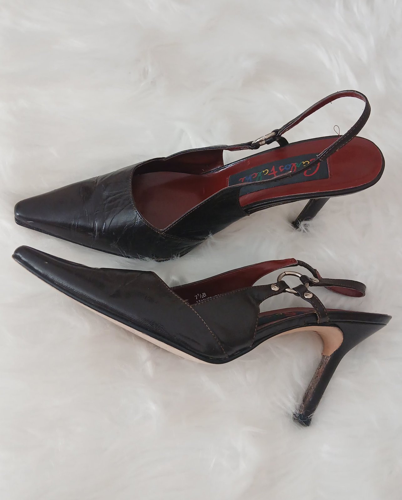 Escarpins chocolat,jdid w ndhif ,chic ,demi talon, pointure 38,38.5