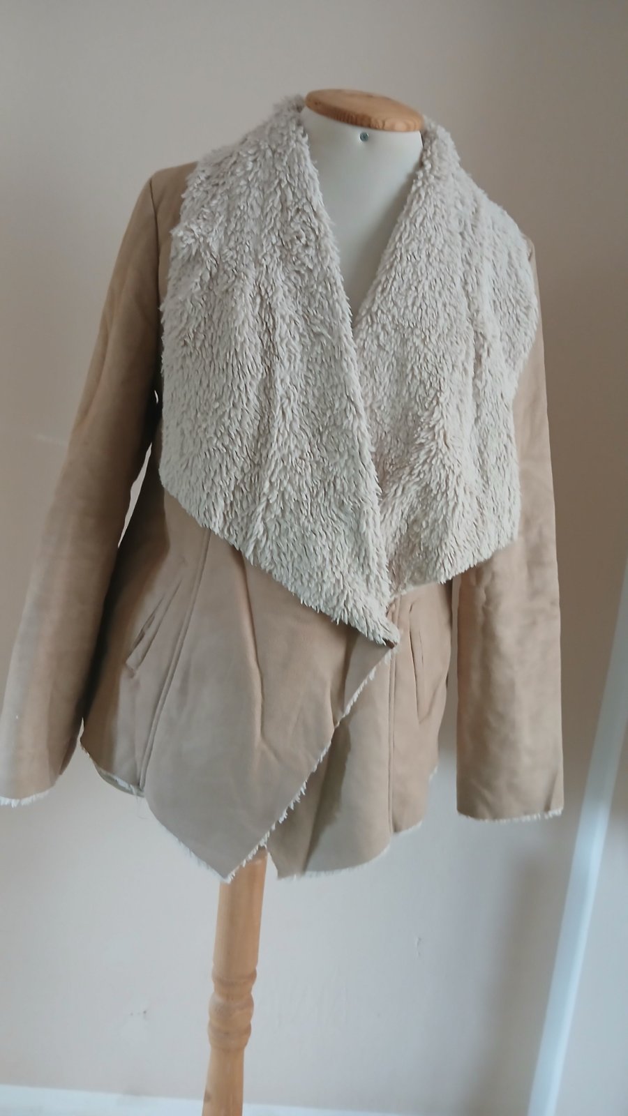 Vest peige, 3aloucha, la taille 40,42 