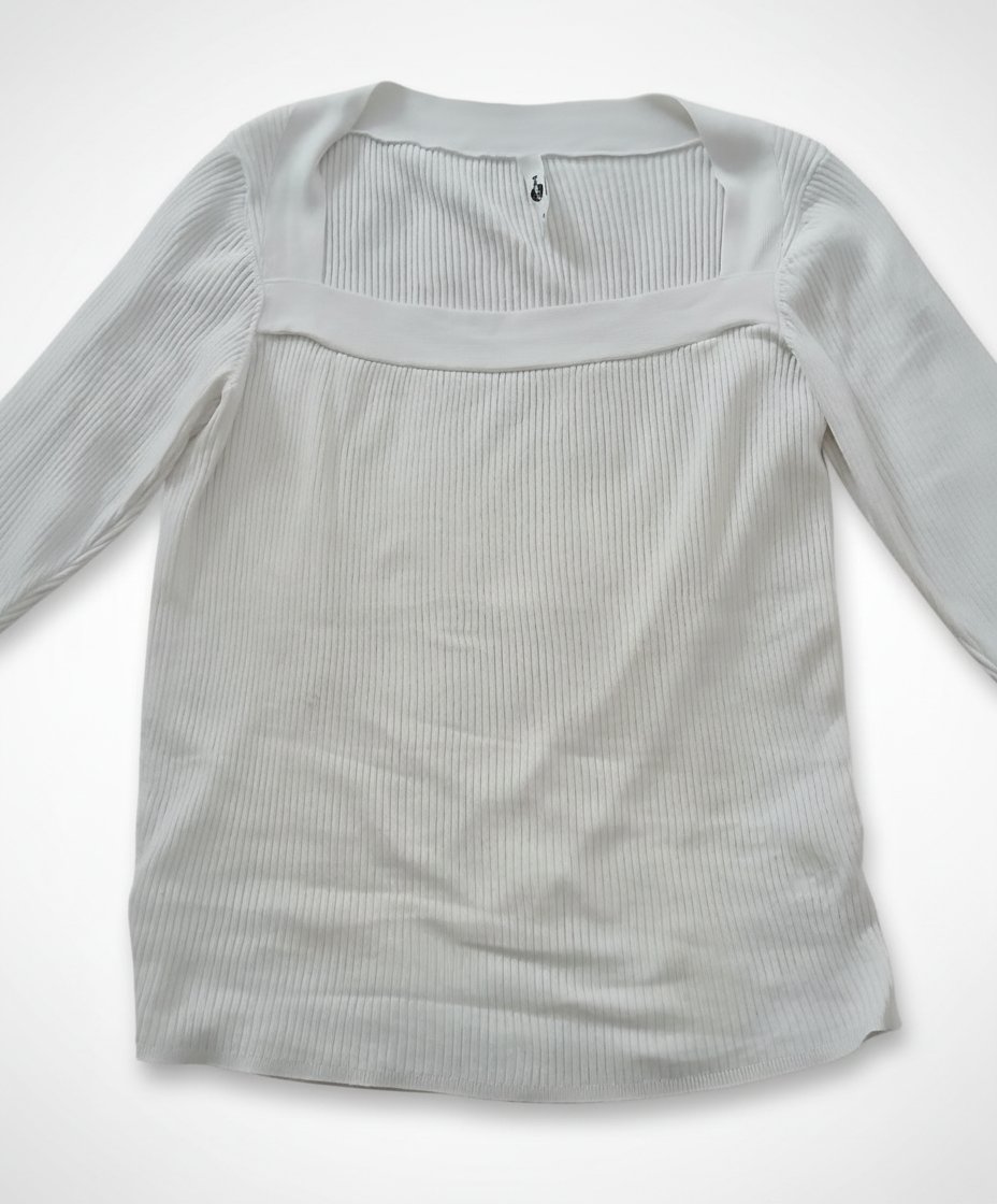 Pull basic blanc taille m mais ylabes kbir lel xxl