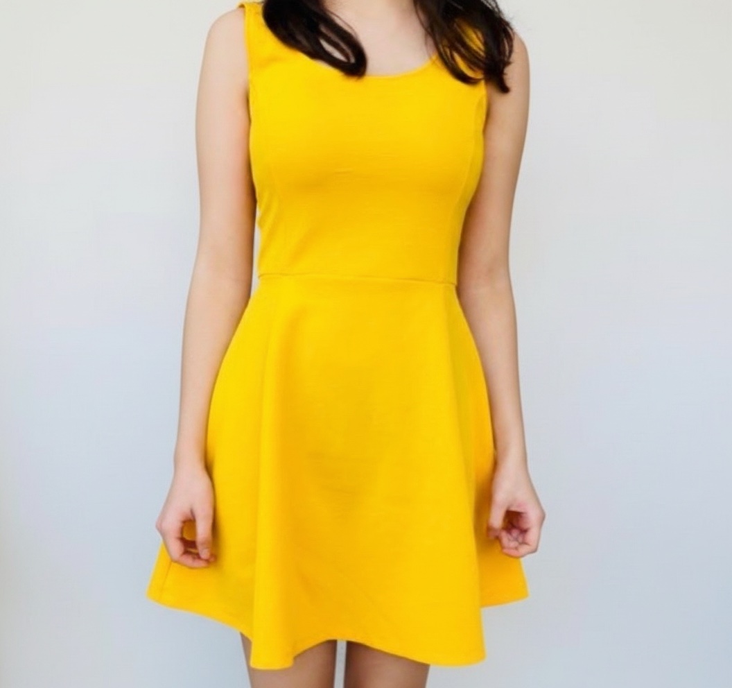 Robe jaune 